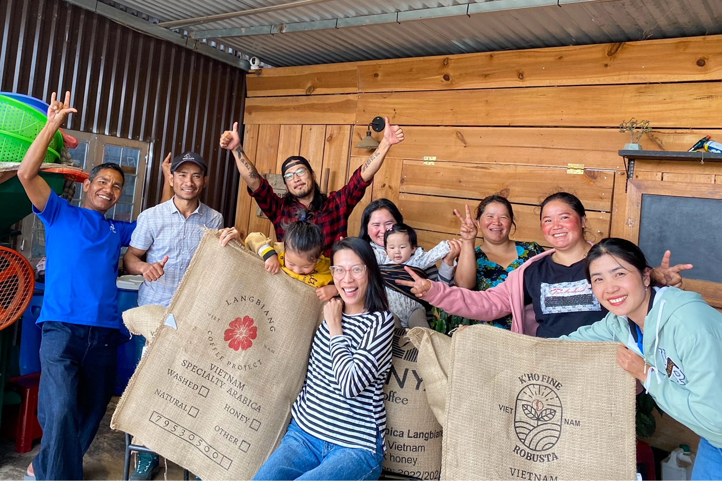 コーヒー農園の家族